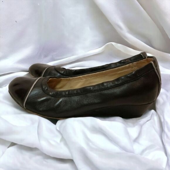 Attilio Giusti Leombruni Cap Toe Black Leather Low Wedge Size 38 - Picture 1 of 6